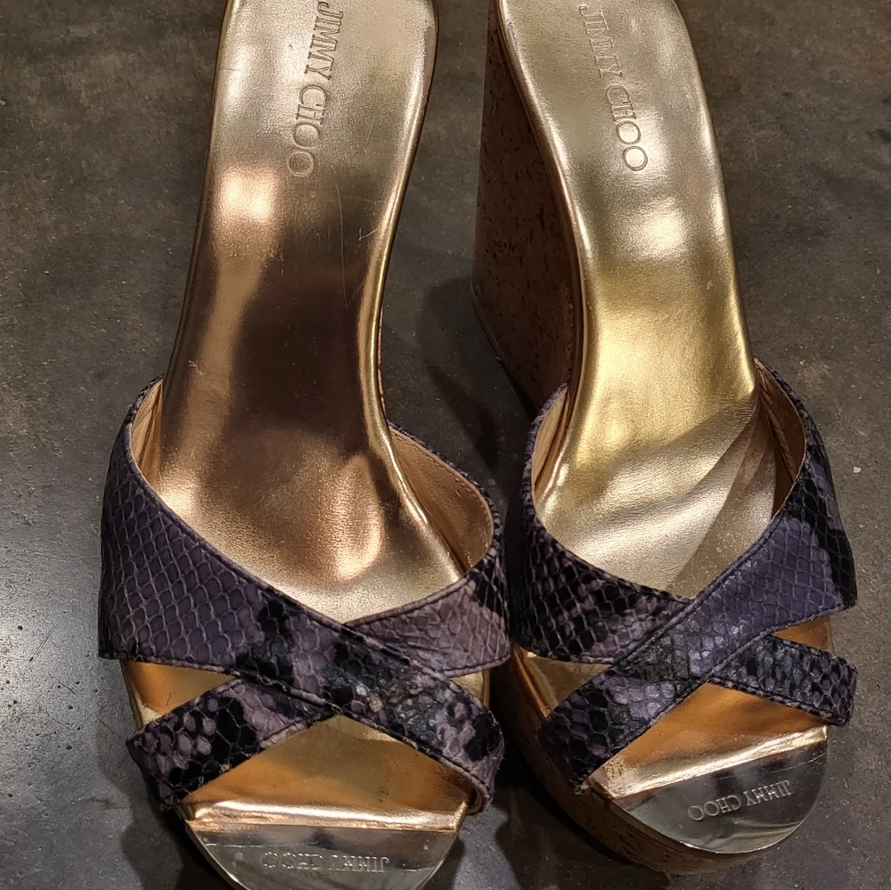 Jimmy Choo wedge cork heels gray snakeskin 38 1/2 7-7.5 sandals